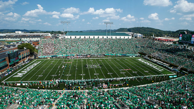 marshall-football-dave-dunn.jpg